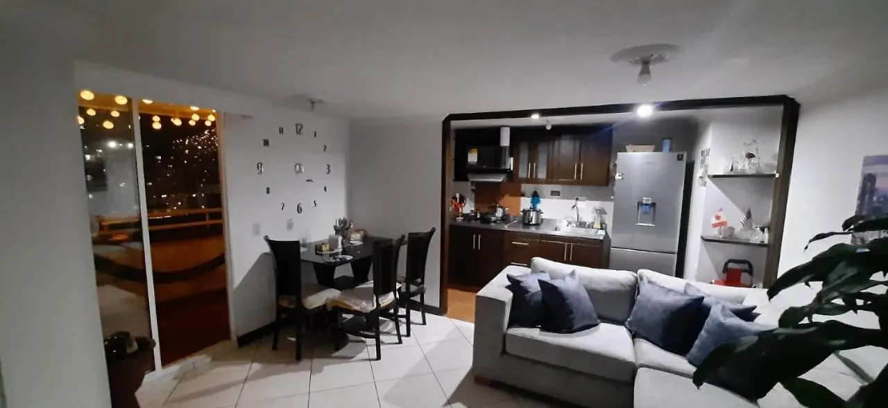 Habitacion Privada Centro Medellín Ubytování v soukromí